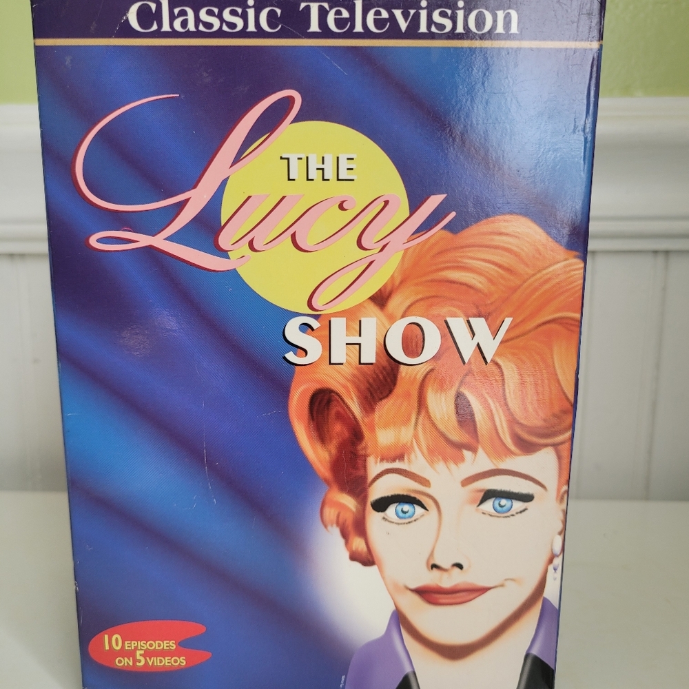 The Lucy Show VHS boxset of 5 featuring 10 episodes